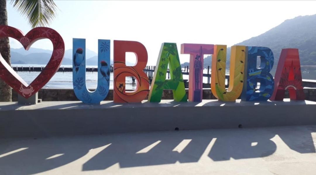 Kitnet Ubatubaヴィラ エクステリア 写真
